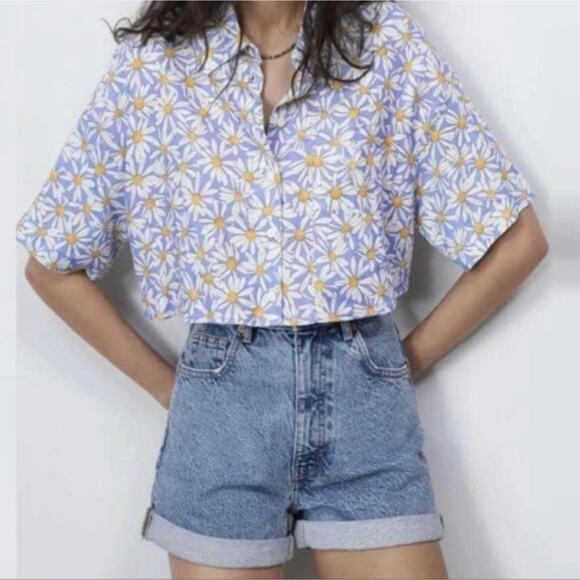 Zara Daisy Flower Novelty Cropped Button Down Top - Picture 1 of 8